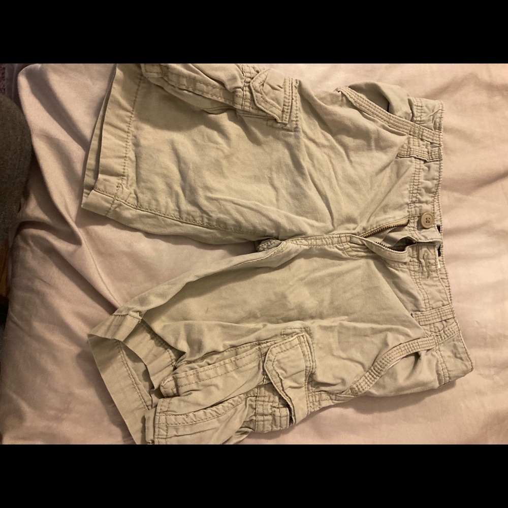 Boys size 8 Oshkosh shorts
